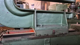 Cortadora de chapa metálica en forma circular