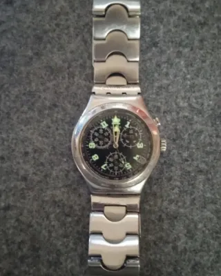 Reloj Swatch Cadmos Cronógrafo Negro