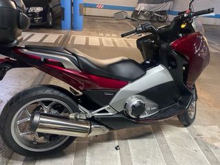 Honda Integra NC700D Baúl 700cc A2