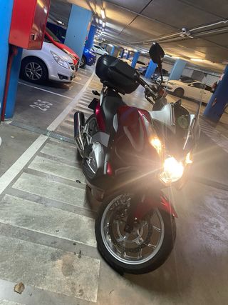 Honda Integra NC700D Baúl 700cc A2