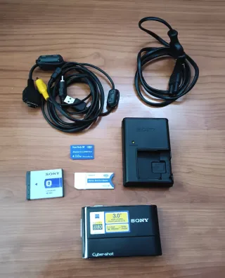 Sony Cyber-shot DSC-T70