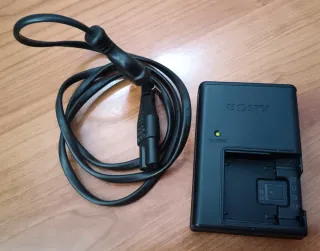 Sony Cyber-shot DSC-T70