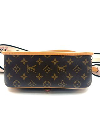 Bolso Louis Vuitton Monogram Marrón Beige