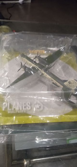 Maqueta Avión Heinkel HE 177 WWII