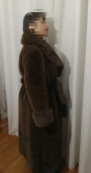 Abrigo largo pelo marrón Talla M