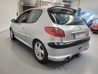 Peugeot 206 2003