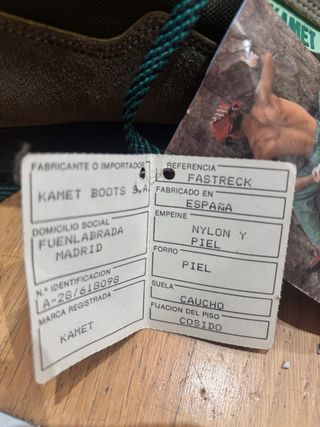 Botas de montaña Kamet T39 nuevas