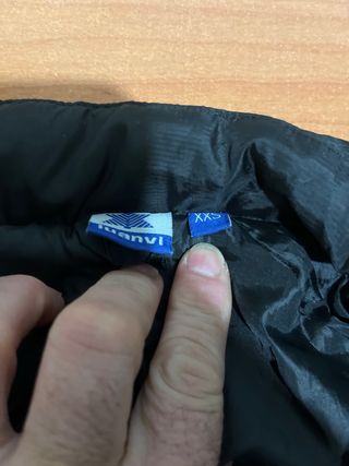 Cazadora Luanvi niño negra, talla xxs