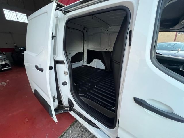 Peugeot Partner 2021