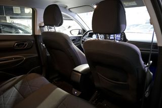 Hyundai Bayon   1.0 TGDI 74kW 100CV 48V Tecno DCT