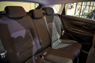 Hyundai Bayon   1.0 TGDI 74kW 100CV 48V Tecno DCT