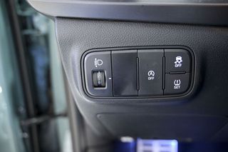 Hyundai Bayon   1.0 TGDI 74kW 100CV 48V Tecno DCT