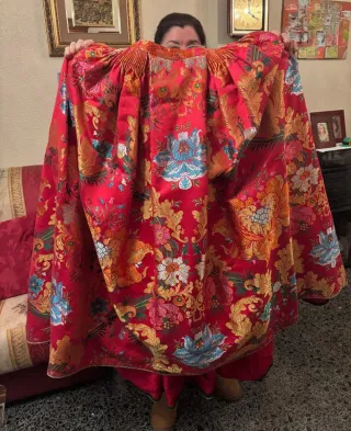 Traje de Fallera Rojo y Dorado