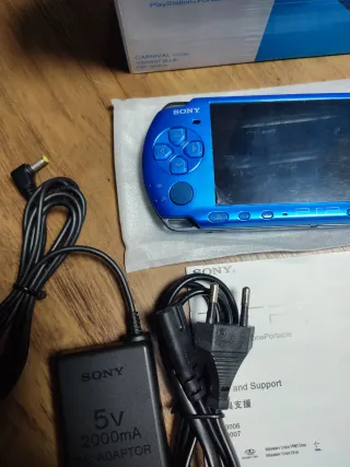 PSP Slim 3004 Blu Vibrante