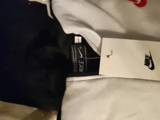 Chándal Negro y Blanco