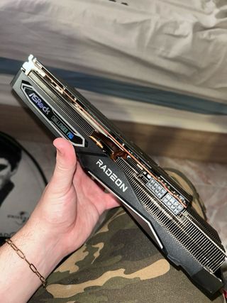 ASRock RX 6750 XT Tarjeta Gráfica