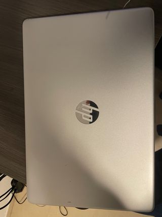 HP Laptop 15s-eq2xxx Ryzen 7 5700 4GB RAM