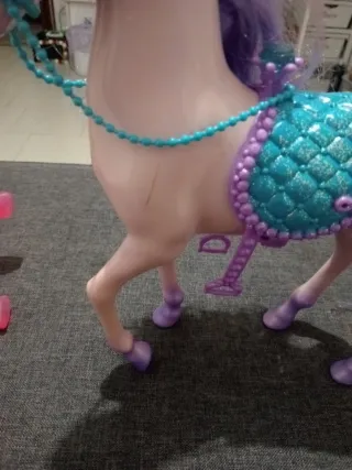 Set 2 unicorni Barbie Dreamtopia