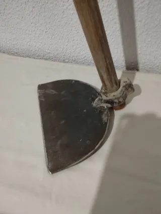 Legón para obra y jardín,grande.