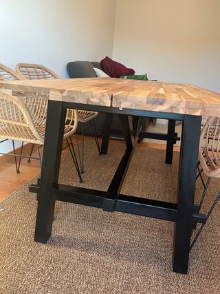 Mesa Ikea Skogsta y 4 Sillas Sklum