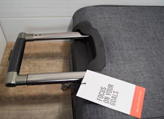 MALETÍN CON RUEDAS O TROLLEY ENRICO BENETTI - GRIS