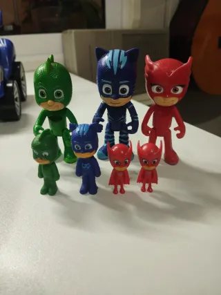 PJ Masks Figuras y Coches Variados
