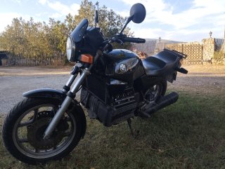 BMW K100 - Moto Clásica