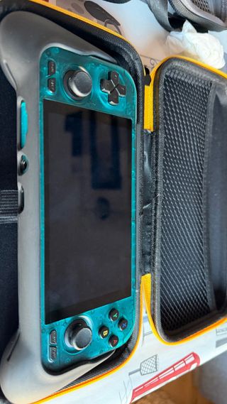 Retroid Pocket 4 Pro + Accesorios