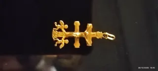 Colgante Cruz Oro con Ángeles