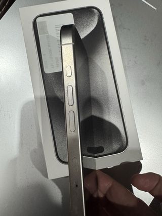 iPhone 15 Pro 256 GB blanco titanium