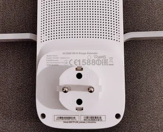 TP-Link RE650 Wi-Fi Range Extender