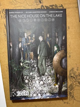 The nice house on the lake - Panini