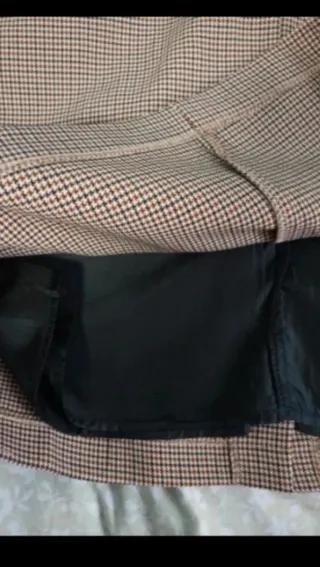 Falda marrón estampada