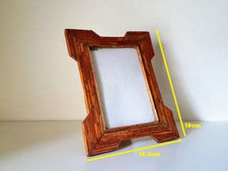 Moldura antiga XX artesanal feita com fósforos