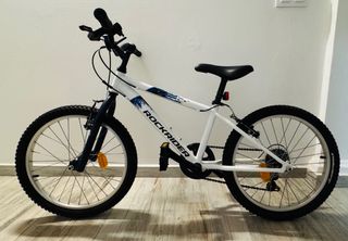 Bicicleta infantil Rockrider blanca