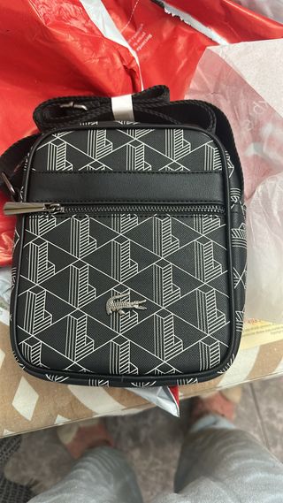 Bolso bandolera Lacoste negro