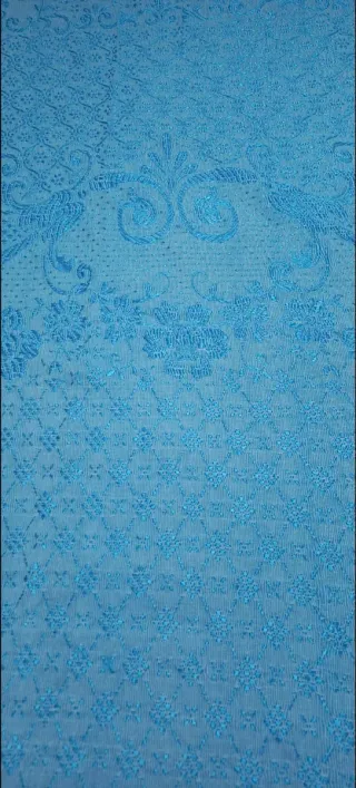 Colcha antigua celeste