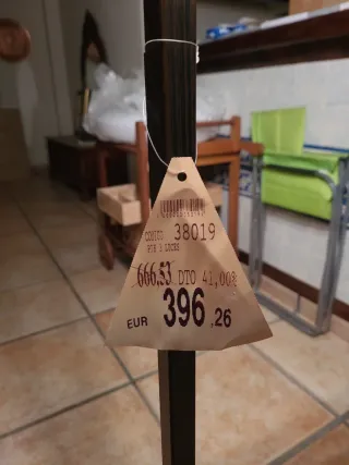 Lámpara de pie moderna cristal y metal