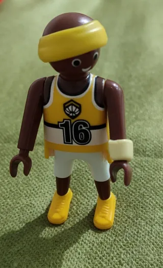 Playmobil Baloncestista Nº 16
