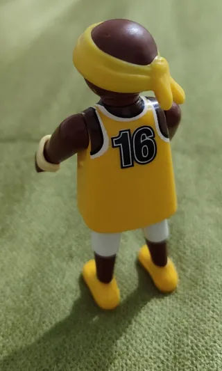 Playmobil Baloncestista Nº 16