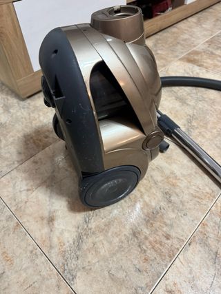 Aspirador Saivod 1800W