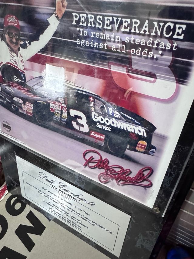 Placa Homenaje Dale Earnhardt NASCAR