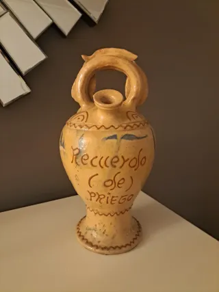 Botijo antiguo en cerámica de Priego (Cuenca)