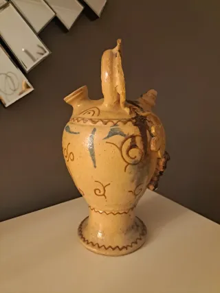 Botijo antiguo en cerámica de Priego (Cuenca)