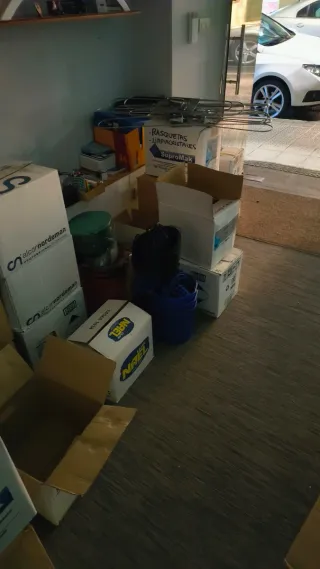 Lote nuevo de l Productos de limpieza industrial