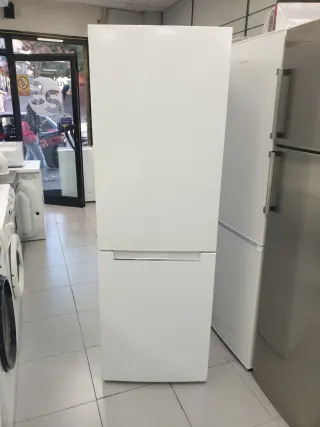 Nevera Combi Daewoo 1.85m con garantía