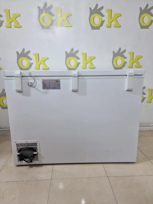 Arcon Congelador 09569