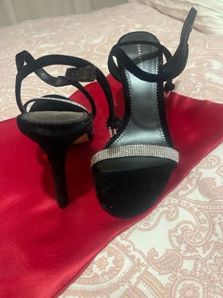Sandalias Zara Terciopelo y Brillos Talla 38