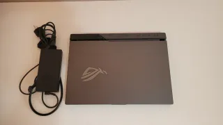Portátil Gaming Asus ROG Strix G513RC
