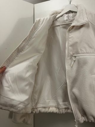 Chaqueta polar beige talla M